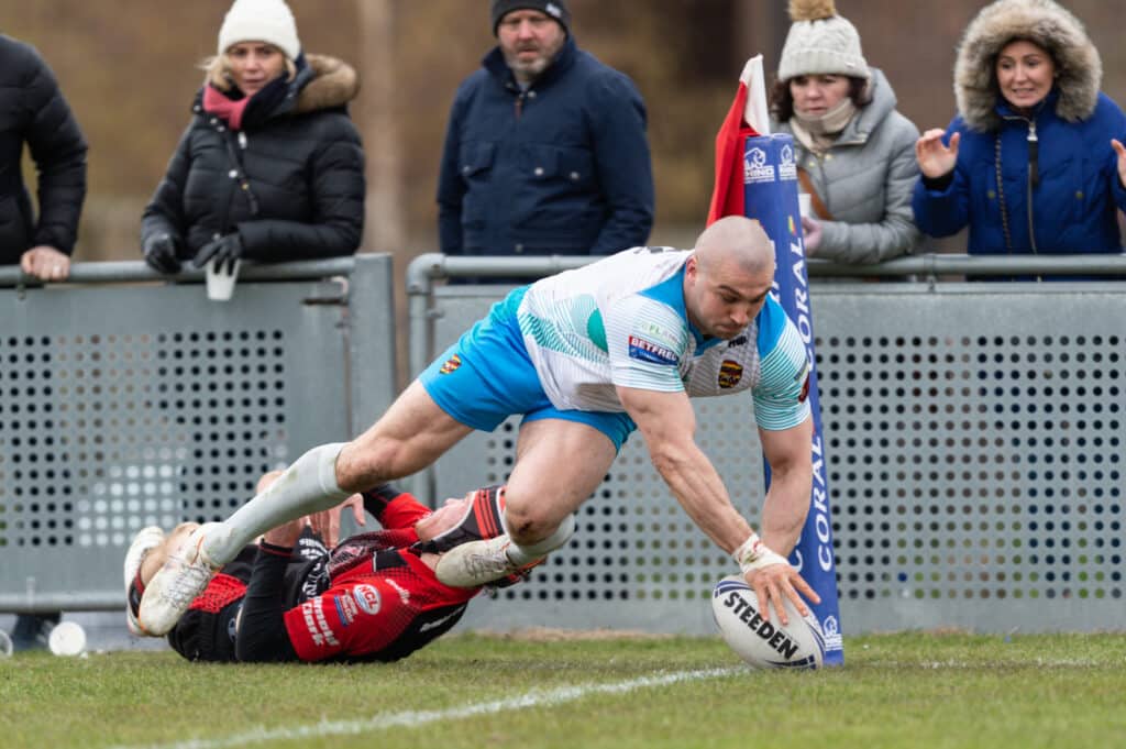 Adam Ryder